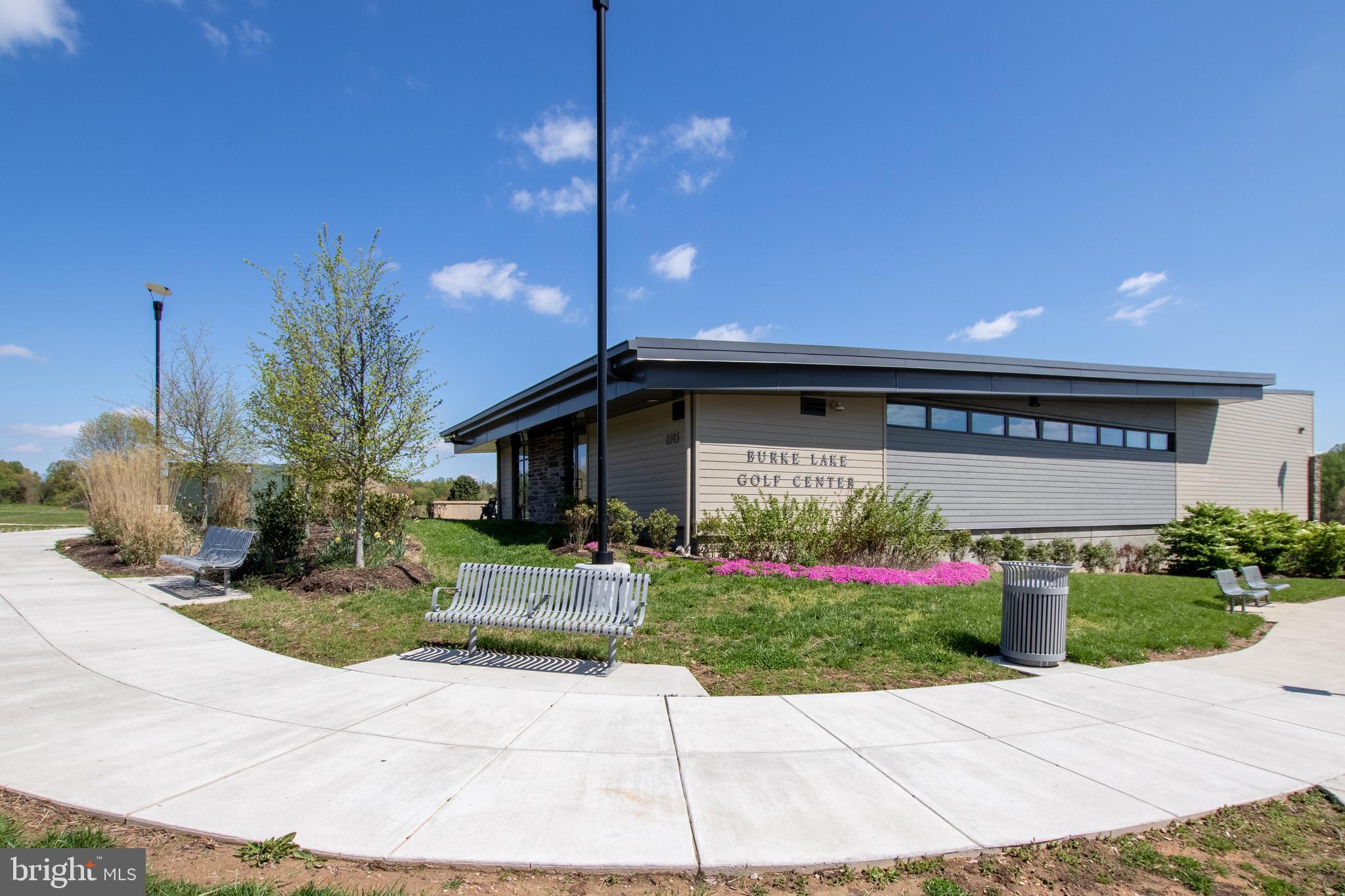 5902 Cove Landing Road, Unit 202 Burke, VA 22015 - Photo 40 of 52 a house view with a garden space