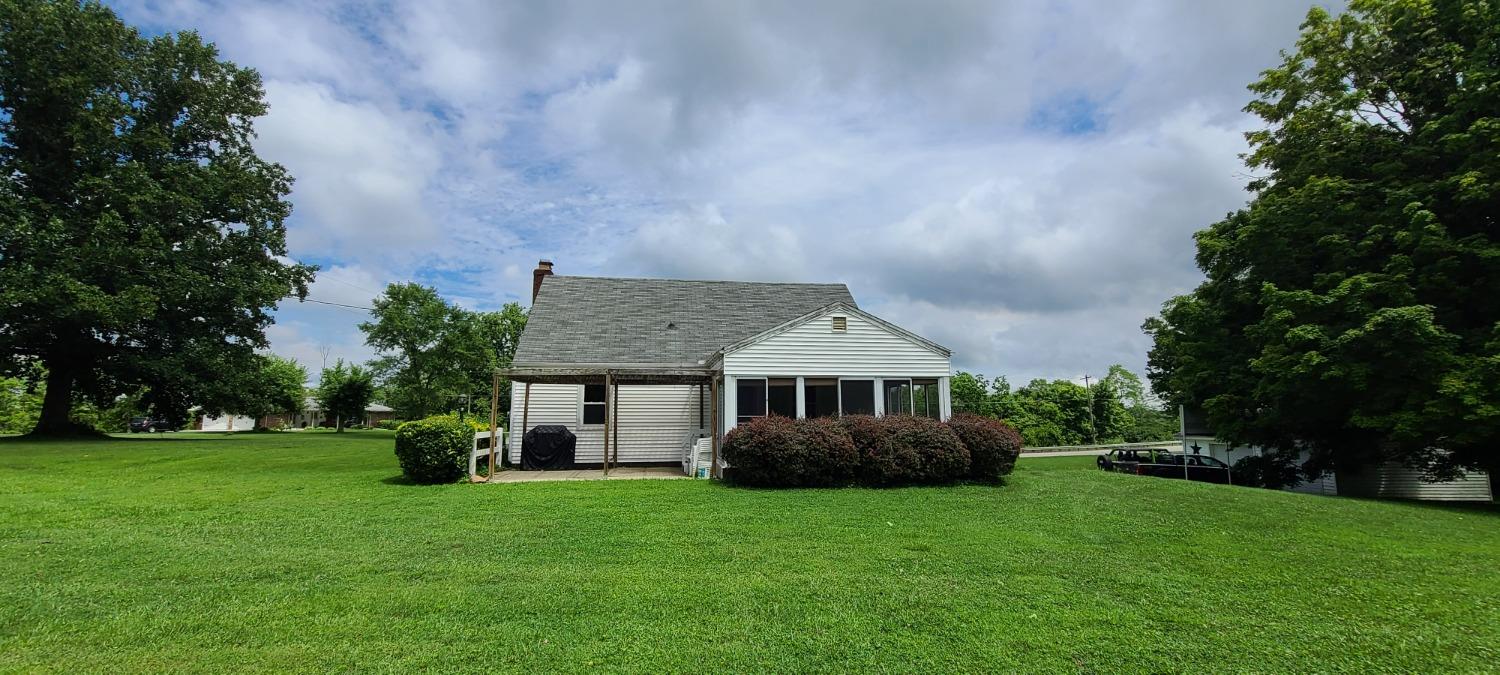 21585 State Line Road Lawrenceburg, IN 47025 - Photo 22 of 27