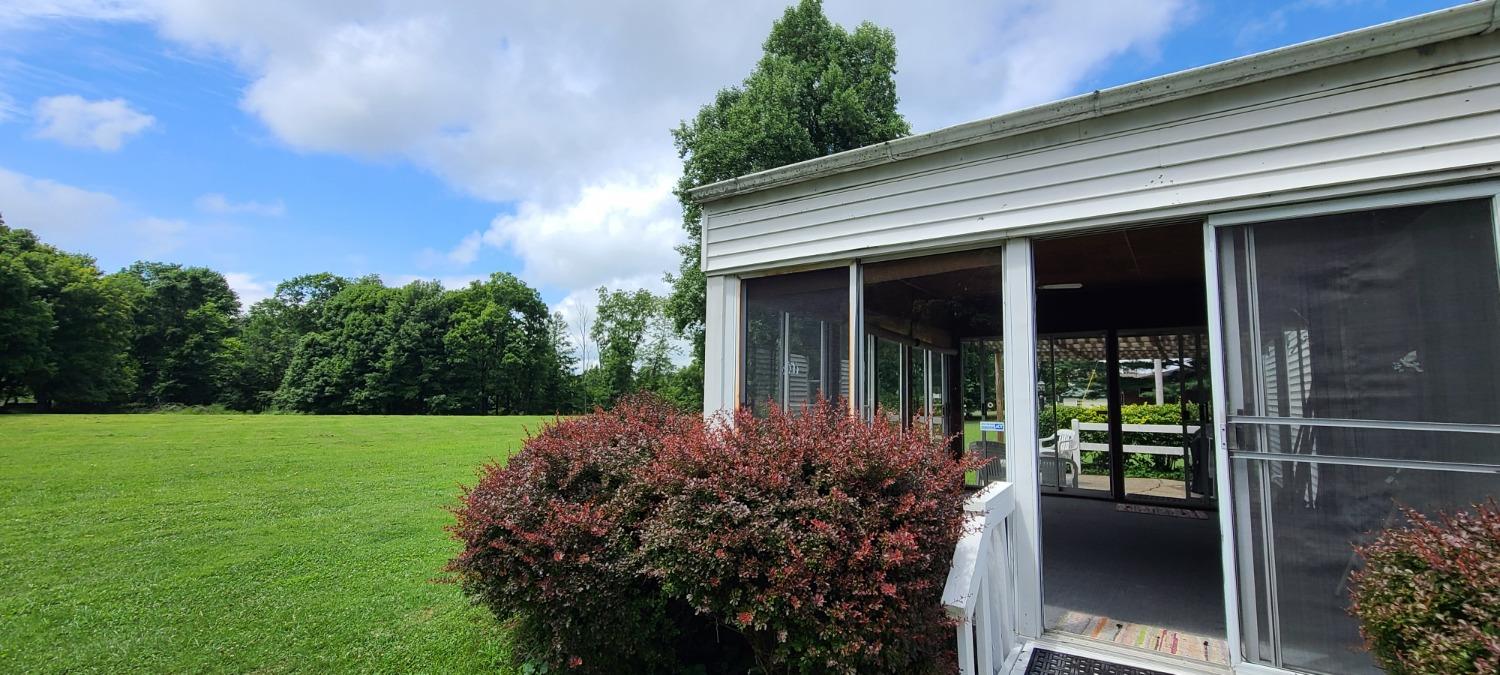 21585 State Line Road Lawrenceburg, IN 47025 - Photo 24 of 27