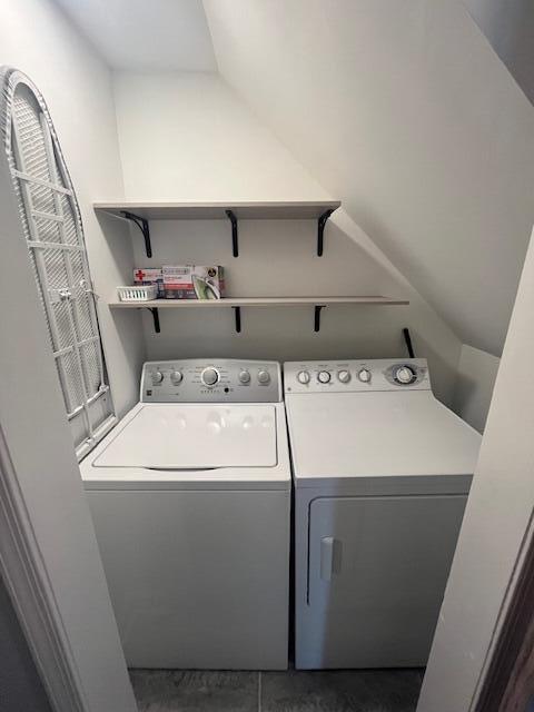 100 Broad Street, Unit E Stroudsburg, PA 18360 - Photo 23 of 25 a utility room with dryer and washer