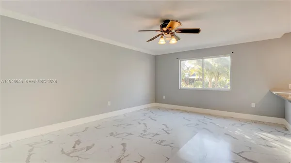 a view of empty room with window