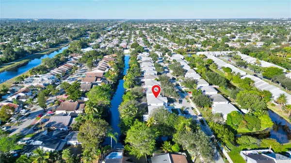 $461,000 | 6120 Northwest 2nd Street, Margate, FL 33063