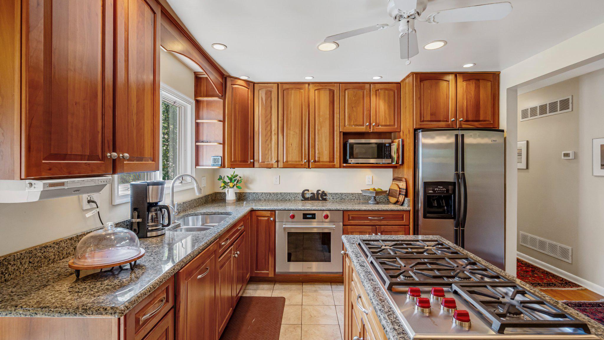 2500 Suffolk Court Fallston, MD 21047 - Photo 12 of 42 Gourmet Kitchen
