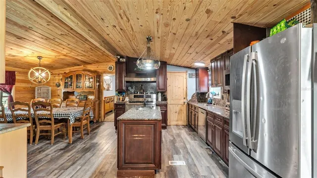 $380,000 | 2730 Ranchland Acres Road, Lakeland, FL 33809