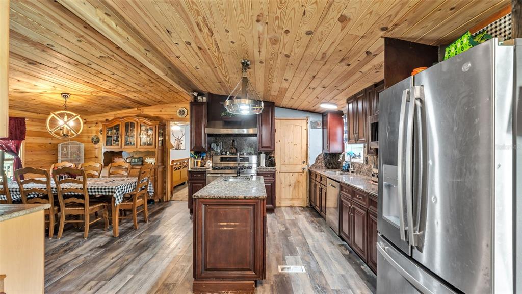 2730 Ranchland Acres Road Lakeland, FL 33809 - Photo 23 of 73