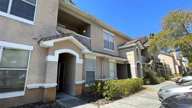 $155,000 | 17952 Villa Creek Drive, Unit 17952, Tampa, FL 33647