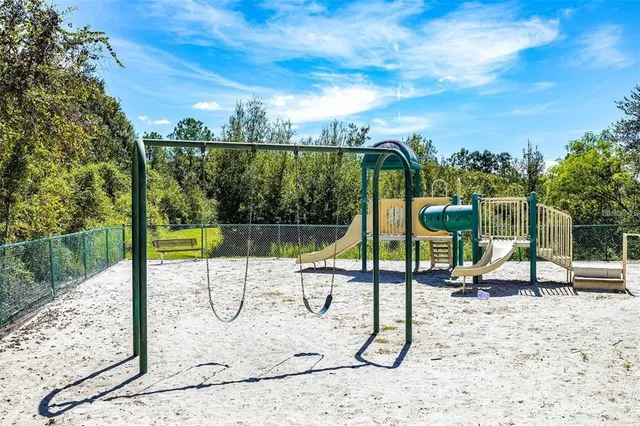 $155,000 | 17952 Villa Creek Drive, Unit 17952, Tampa, FL 33647