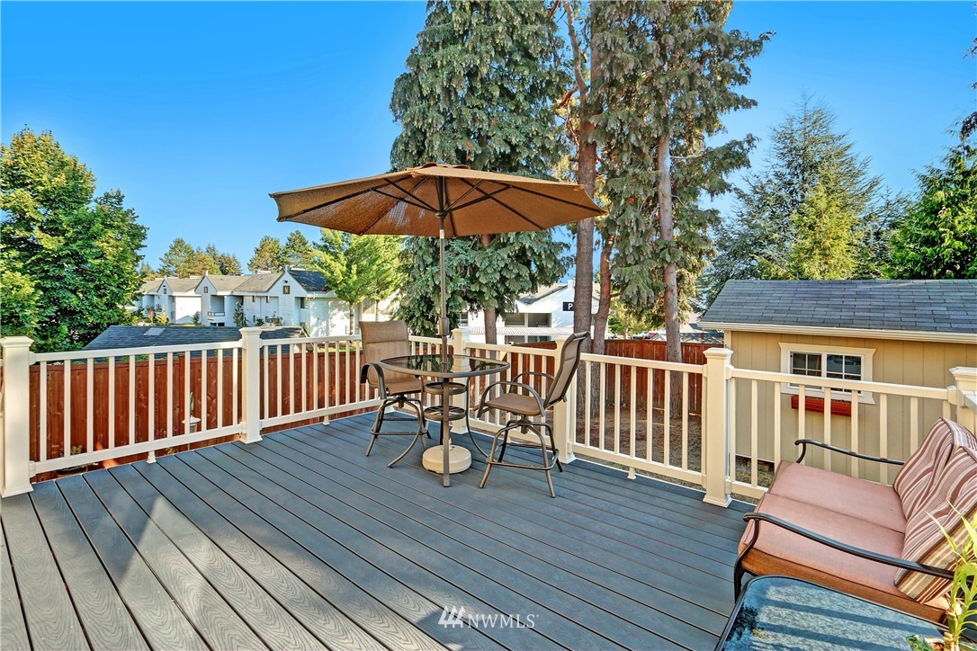 552 Monroe Avenue Northeast Renton, WA 98056 - Photo 22 of 25 Gallery Image 22