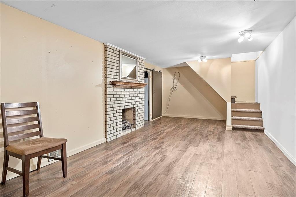 428 Pearce Road Pittsburgh, PA 15234 - Photo 14 of 18 Gallery Image 14