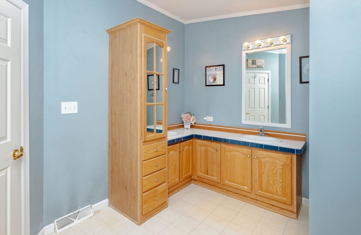 73 Eagle Drive Rochester, NH 03868 - Photo 36 of 41