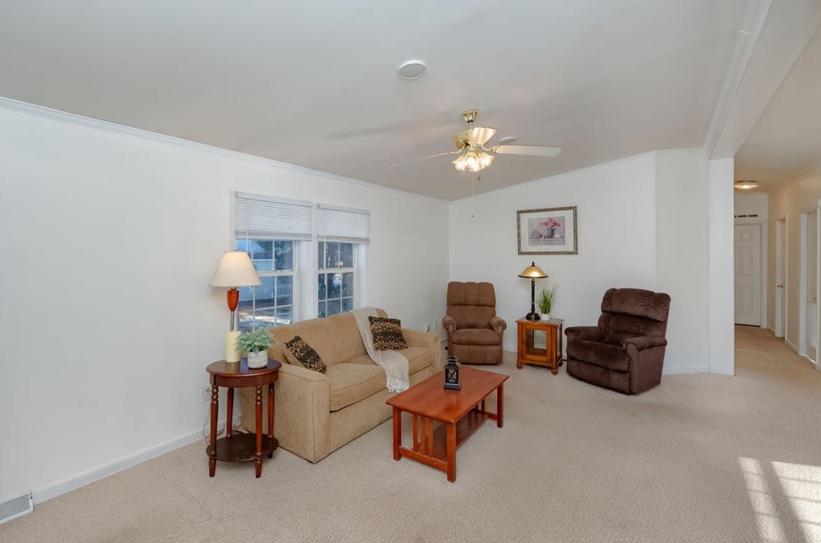 73 Eagle Drive Rochester, NH 03868 - Photo 10 of 41