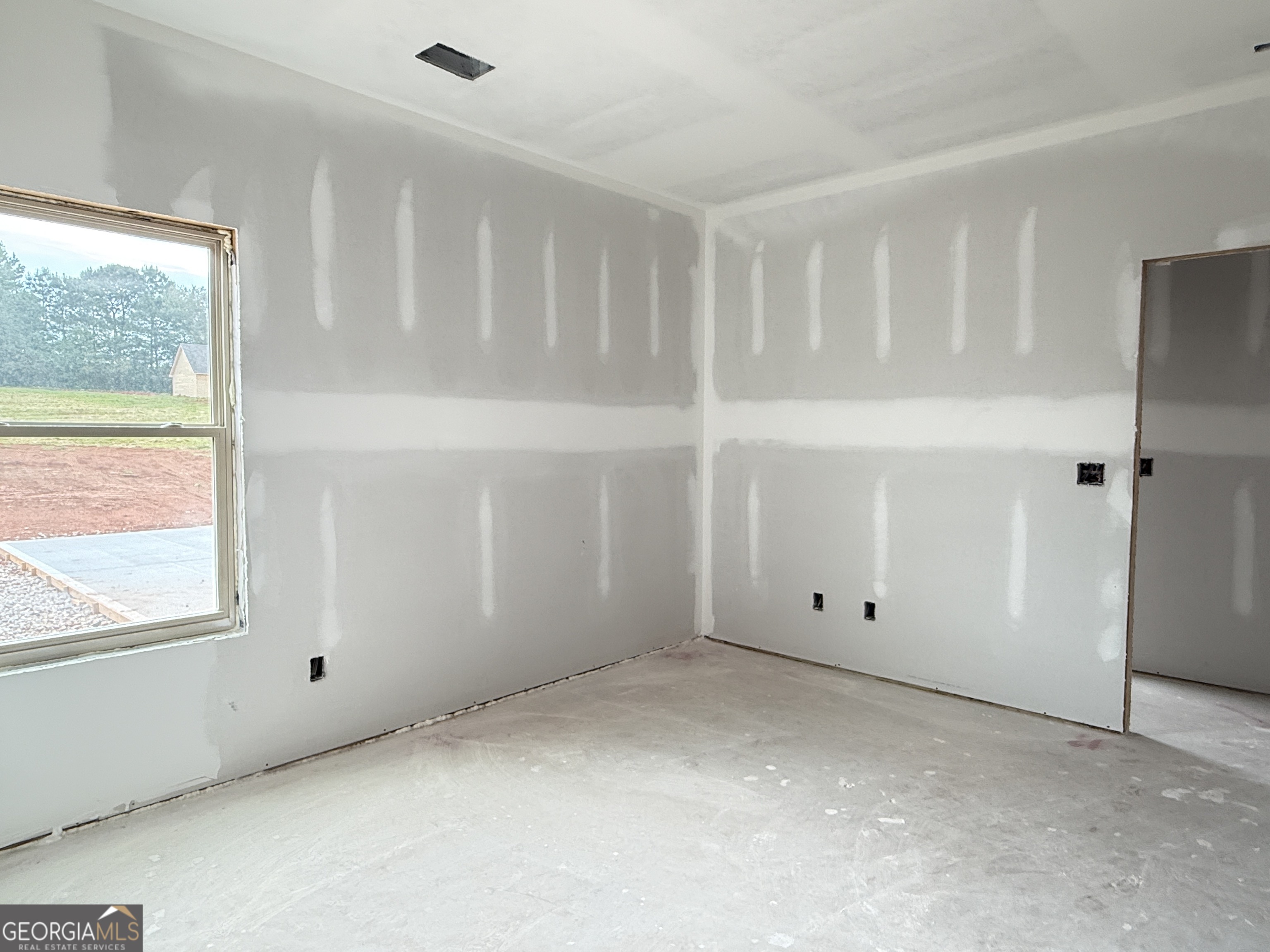 355 Merrybrook Road Williamson, GA 30292 - Photo 18 of 33