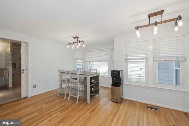 $3,500 | 6015 Good Lion Court, Alexandria, VA 22315