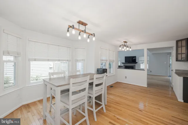 $3,500 | 6015 Good Lion Court, Alexandria, VA 22315