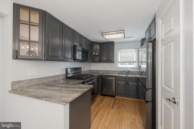 $3,500 | 6015 Good Lion Court, Alexandria, VA 22315