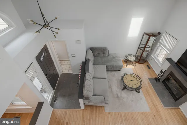 $3,500 | 6015 Good Lion Court, Alexandria, VA 22315