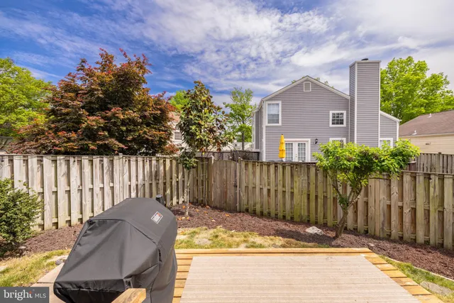 $3,500 | 6015 Good Lion Court, Alexandria, VA 22315