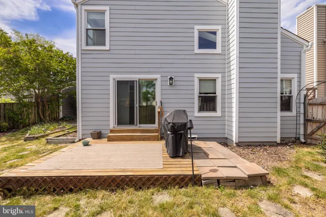 $3,500 | 6015 Good Lion Court, Alexandria, VA 22315