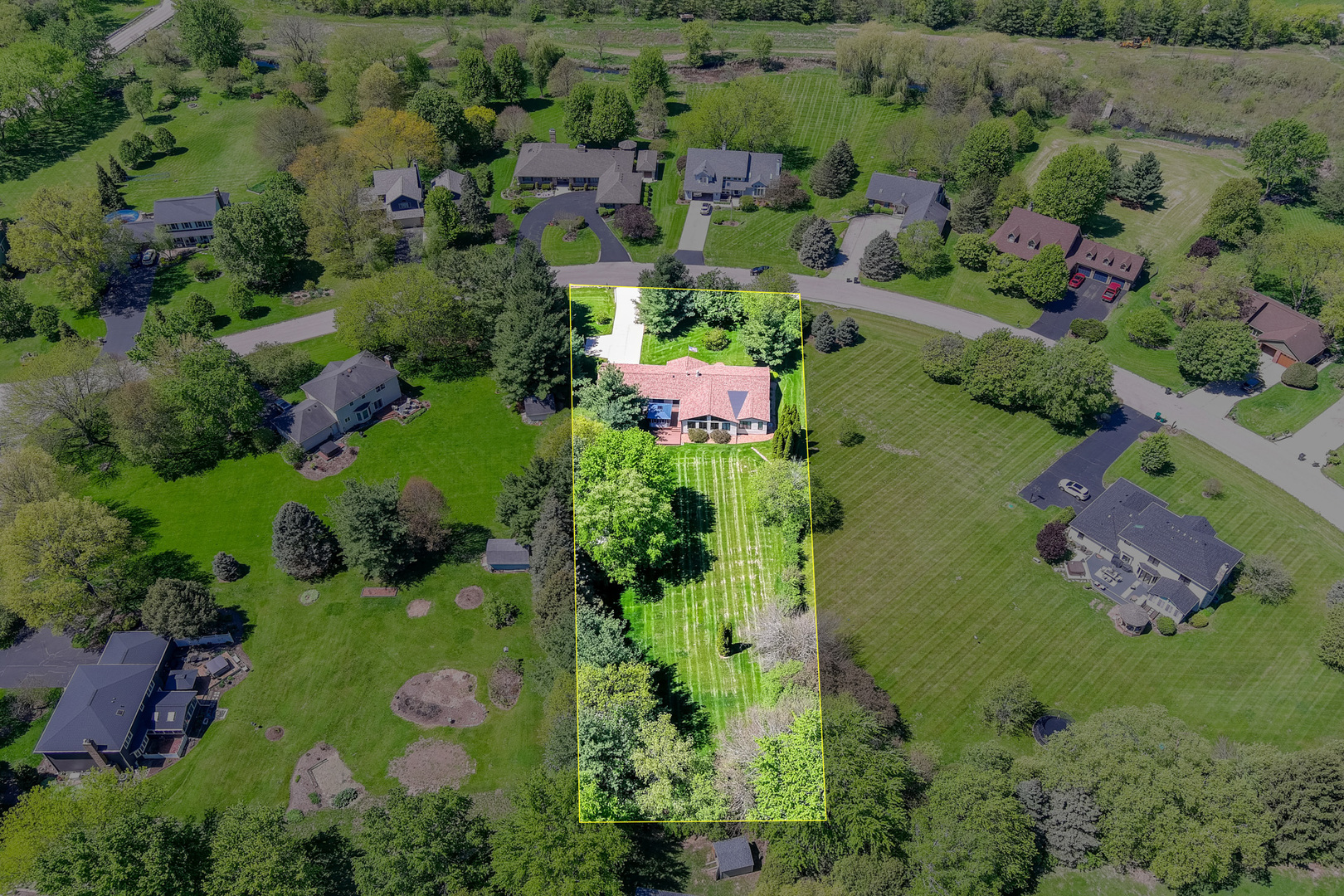 S885 Spring Green Way Batavia, IL 60510 - Photo 37 of 42