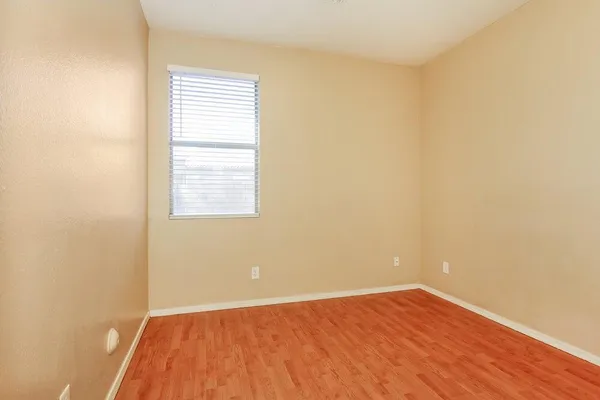 $2,450 | 20734 North 94th Lane, Peoria, AZ 85382