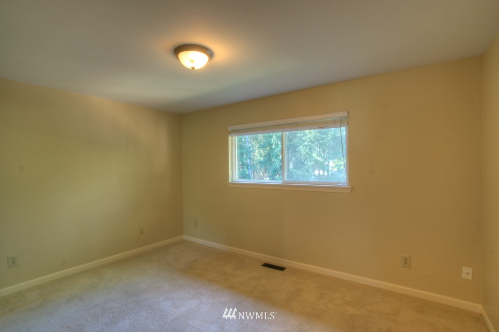 2319 165th Place Southeast Bothell, WA 98012 - Photo 13 of 25
