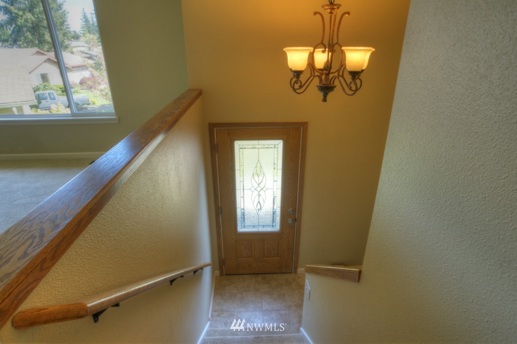 2319 165th Place Southeast Bothell, WA 98012 - Photo 10 of 25
