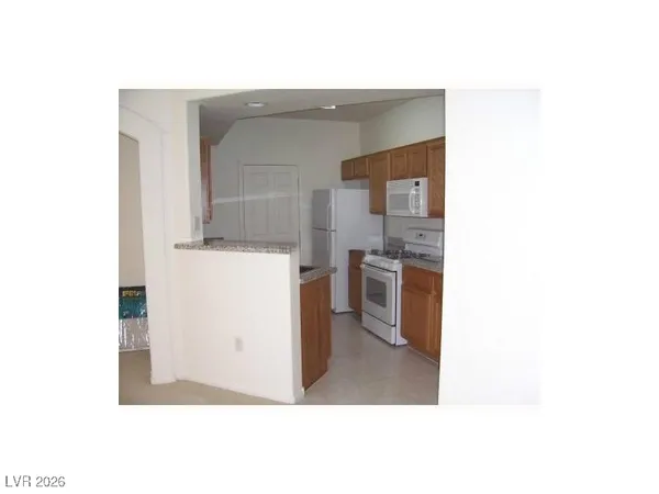 $1,600 | 5855 Valley Drive, Unit 2029, North Las Vegas, NV 89031