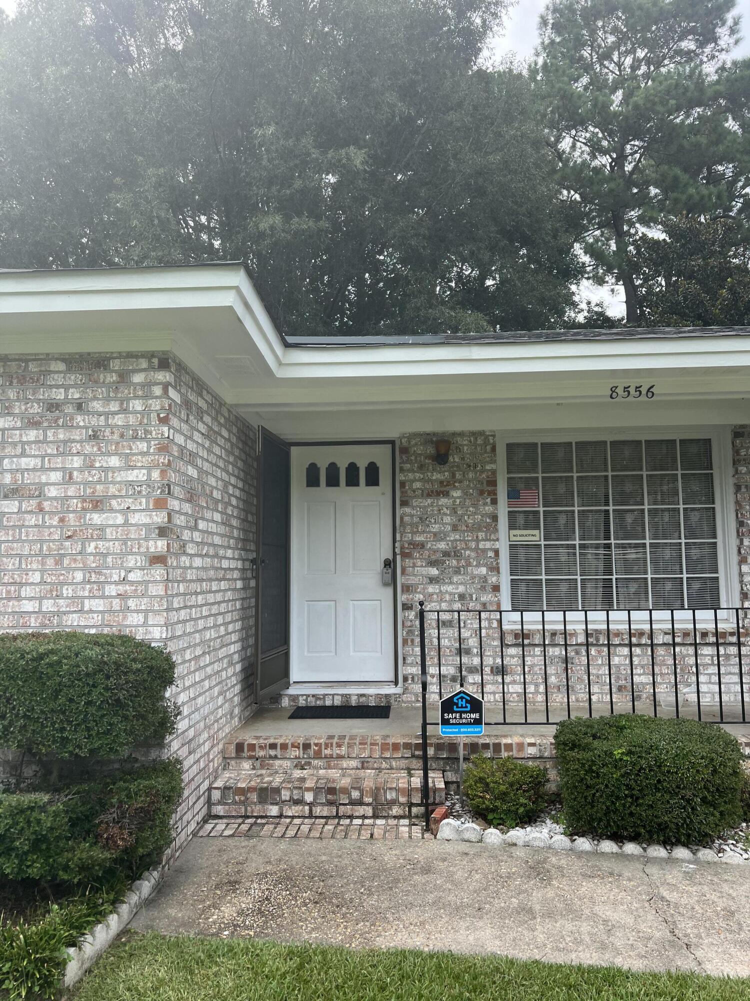8556 Delhi Road North Charleston, SC 29406 - Photo 3 of 16 IMG_7780
