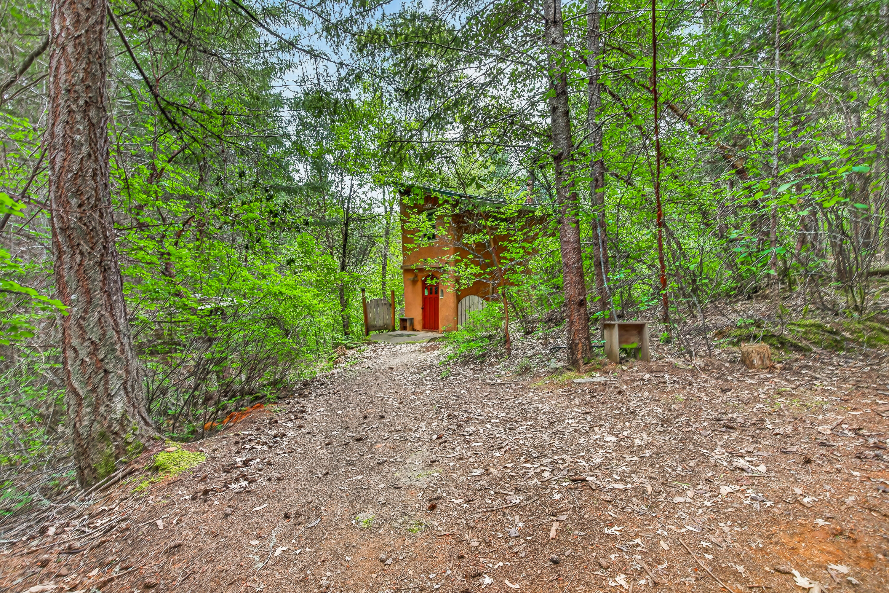 181 Brimstone Road Wolf Creek, OR 97497 - Photo 39 of 72 51-53