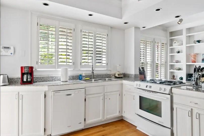 1323 Briarcliff Road Northeast Atlanta, GA 30306 - Photo 3 of 43