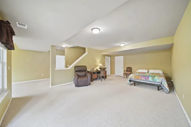 $339,900 | 4650 Suffolk Lane, Unit 31, Jackson, MI 49201