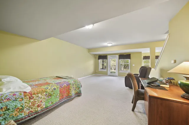 $339,900 | 4650 Suffolk Lane, Unit 31, Jackson, MI 49201