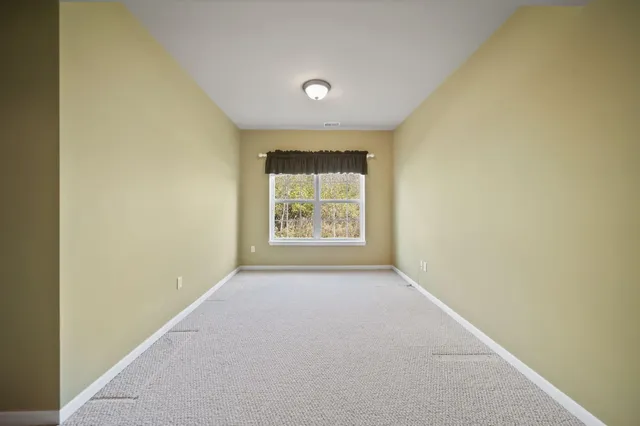 $339,900 | 4650 Suffolk Lane, Unit 31, Jackson, MI 49201