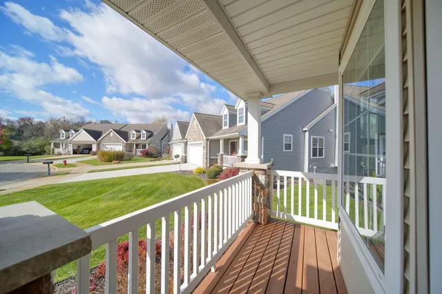 $339,900 | 4650 Suffolk Lane, Unit 31, Jackson, MI 49201