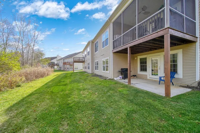 $339,900 | 4650 Suffolk Lane, Unit 31, Jackson, MI 49201