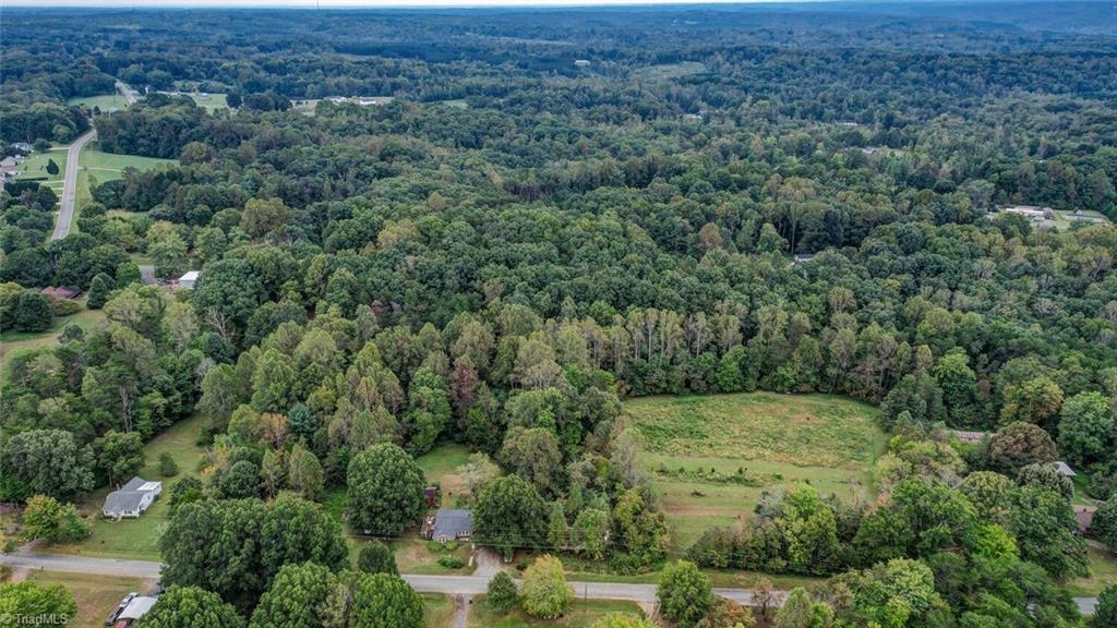 172 Dillard Road Reidsville, NC 27320 - Photo 2 of 9 Gallery Image 2