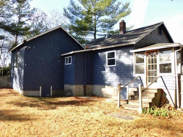 26 Tomahawk Drive Buzzards Bay, MA 02532 - Photo 18 of 20 251-596854 - rear left