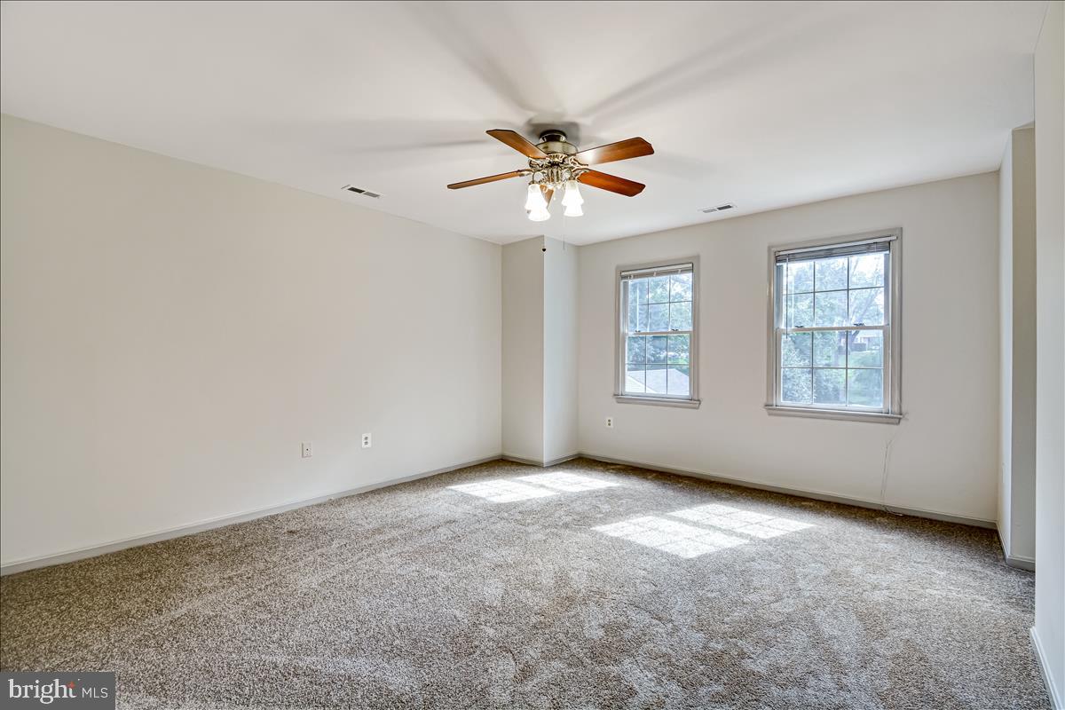 809 Hollywood Avenue Silver Spring, MD 20904 - Photo 22 of 36 Primary Bedroom