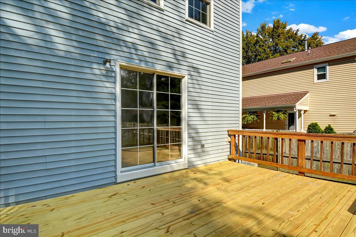 809 Hollywood Avenue Silver Spring, MD 20904 - Photo 34 of 36 More of Deck