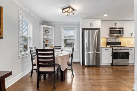 $440,000 | 5542 North Osceola Avenue, Chicago, IL 60656