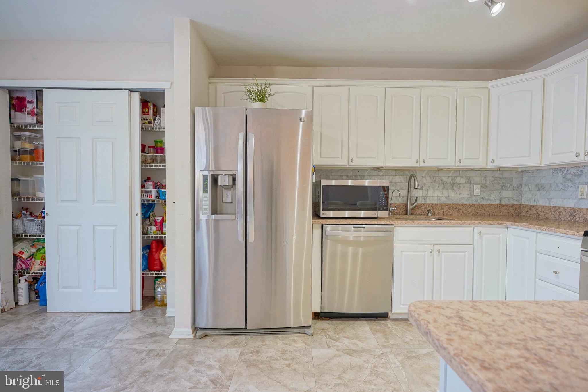99 Hearthstone Lane Evesham, NJ 08053 - Photo 23 of 50