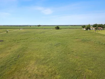 a view of an ocean from a yard