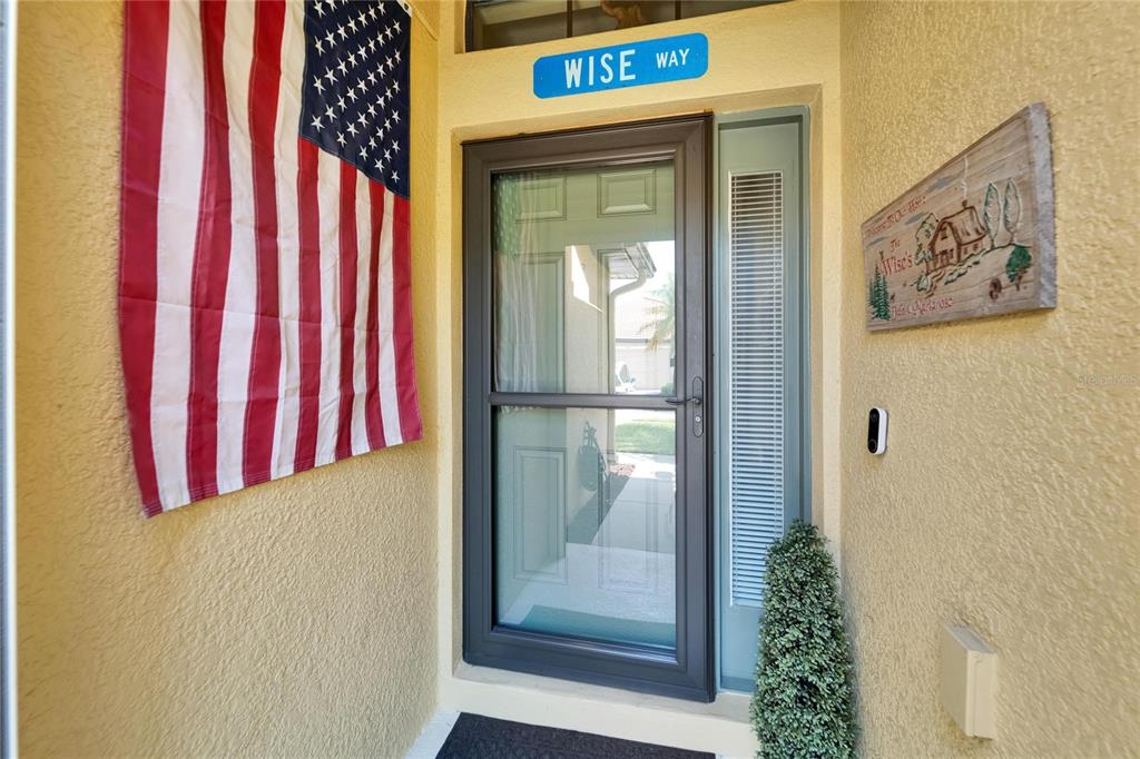 5646 Sunset Falls Drive Apollo Beach, FL 33572 - Photo 12 of 91