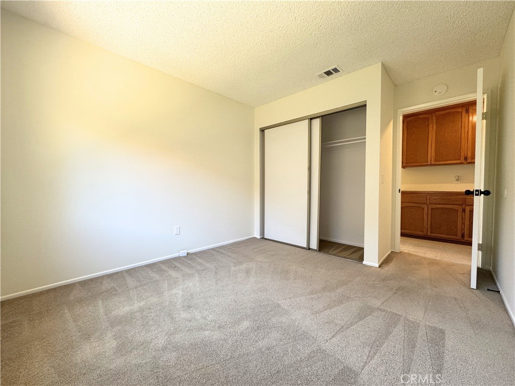 208 Deborah Court Riverside, CA 92507 - Photo 13 of 17 Bedroom 3