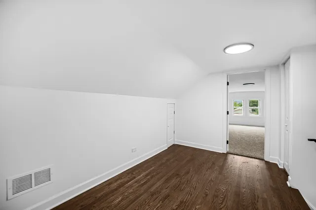 $559,900 | 3343 North Narragansett Avenue, Chicago, IL 60634