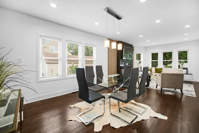 $559,900 | 3343 North Narragansett Avenue, Chicago, IL 60634