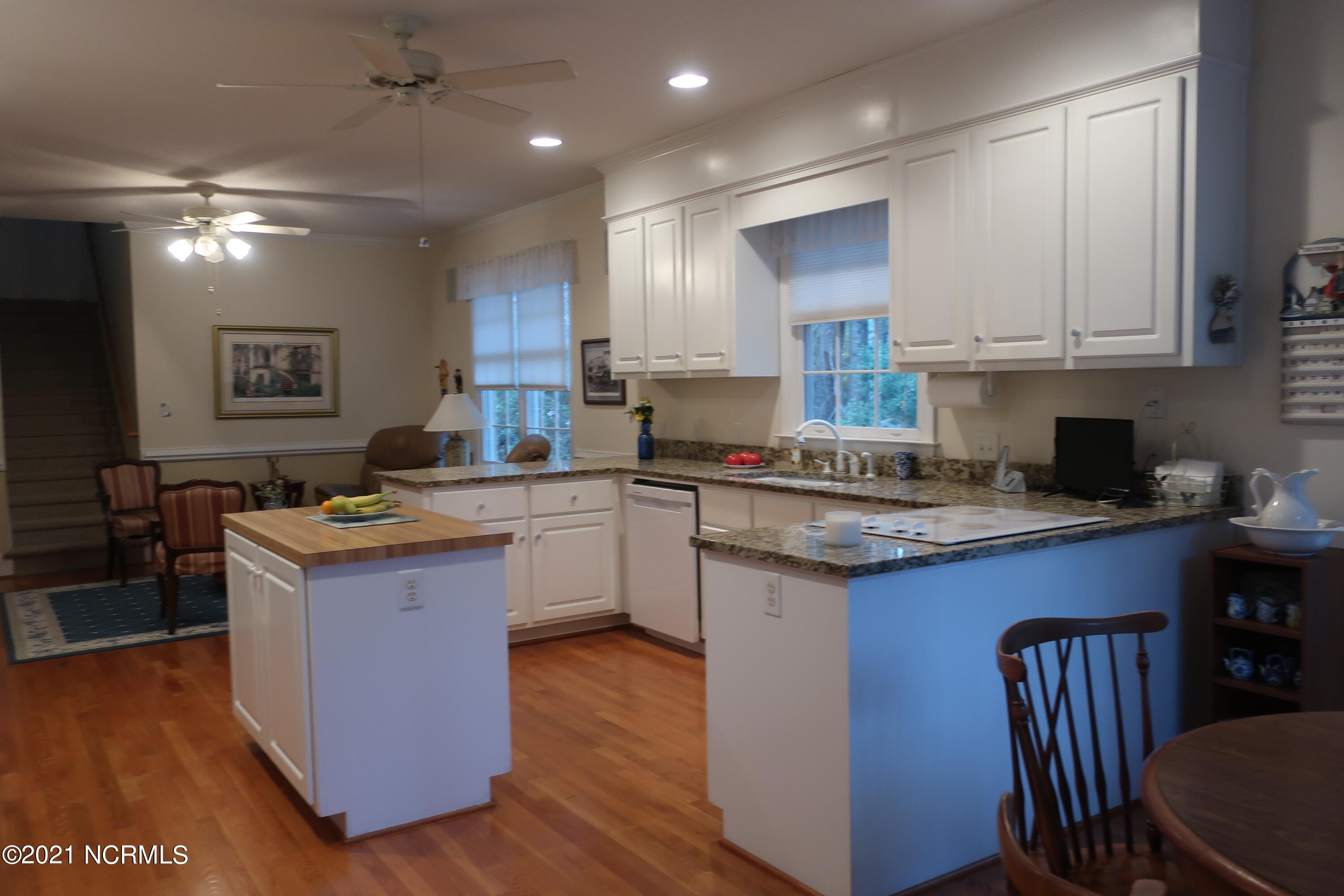 206 Channel Run Washington, NC 27889 - Photo 13 of 29 013 kitchen3