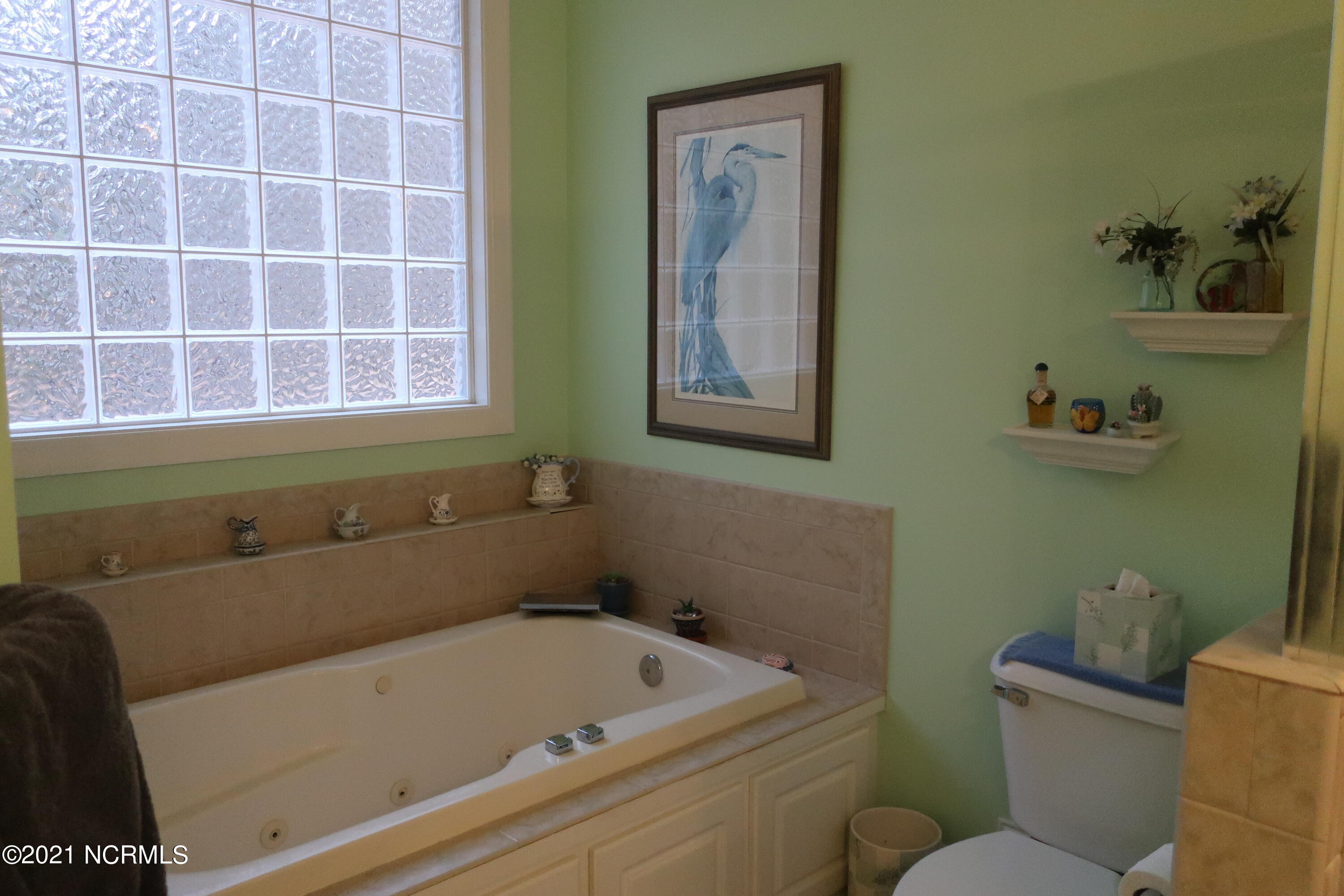 206 Channel Run Washington, NC 27889 - Photo 21 of 29 021 master bathroom