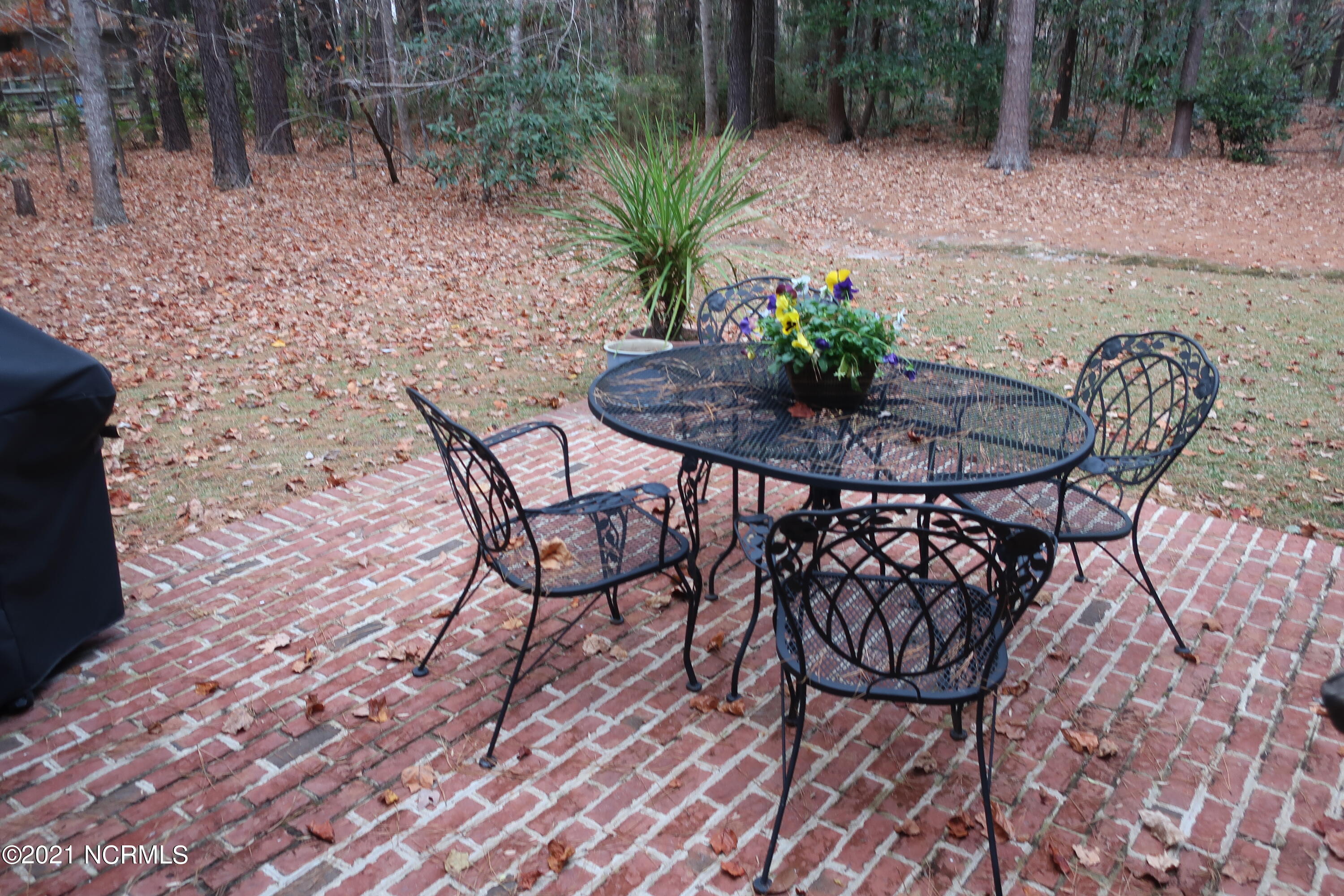 206 Channel Run Washington, NC 27889 - Photo 28 of 29 028 patio