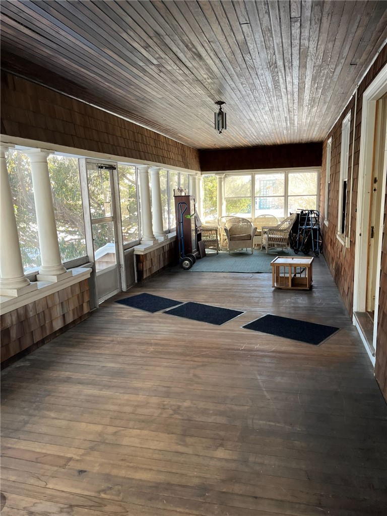 127 Longfellow Road Jamestown, RI 02835 - Photo 21 of 21 Front Porch